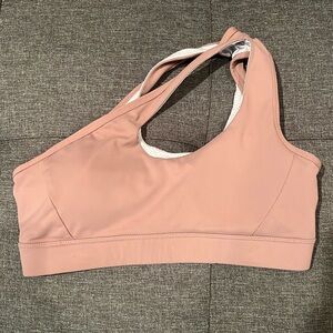One shoulder sports bra